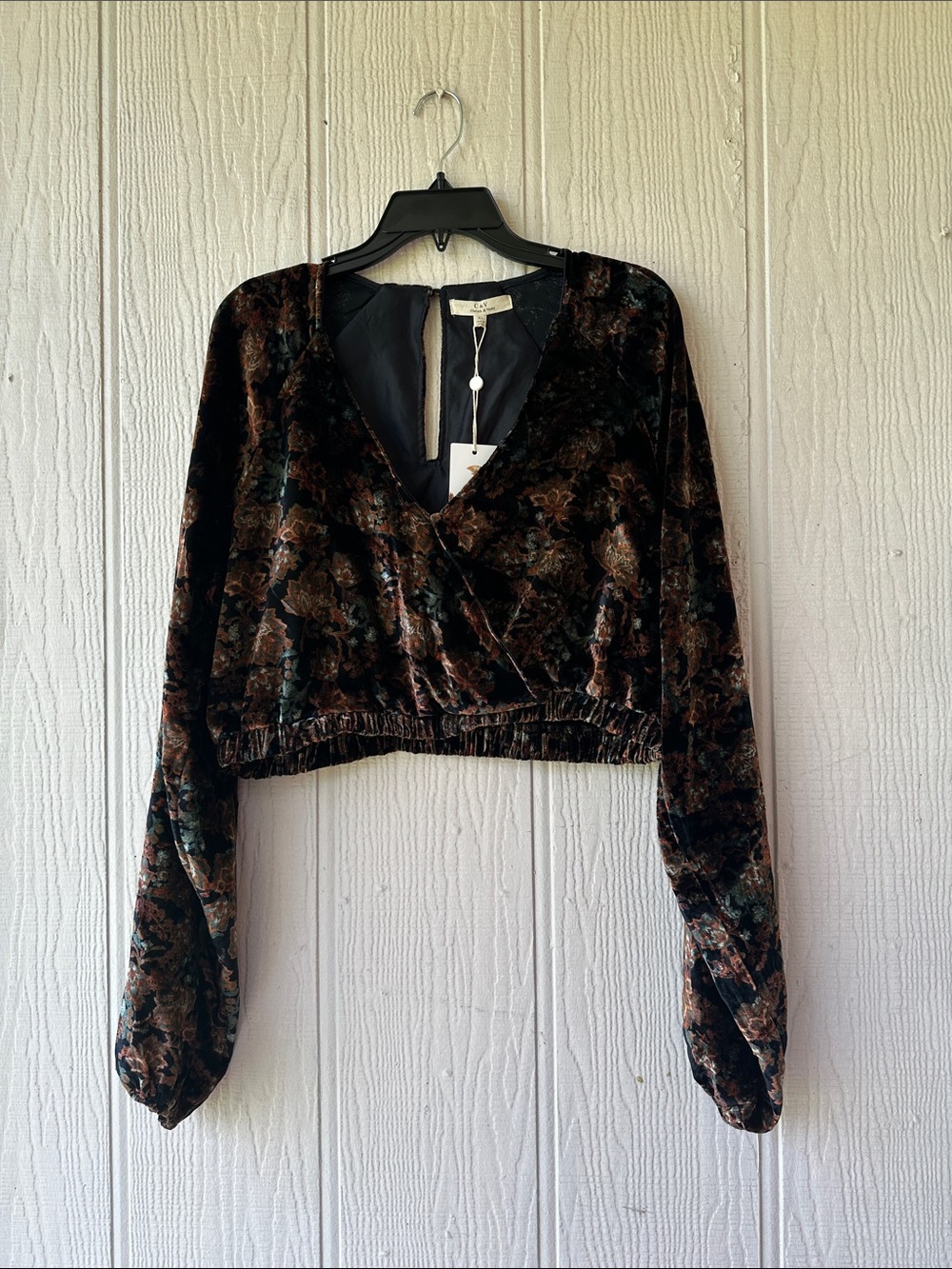 Chelsea & Violet Velvet Floral V-Neck Crop Top